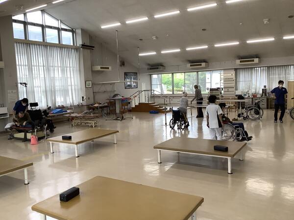 三田療護園（常勤）の理学療法士求人メイン写真3