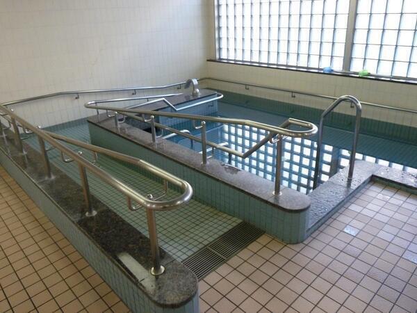 おとしよりすこやかセンター東部館（入浴介助/パート）の介護福祉士求人メイン写真3