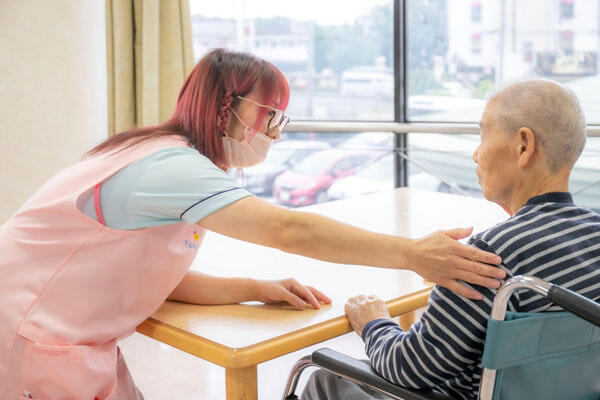 医療法人財団聖蹟会 介護老人保健施設 ハートランド桶川（パート）の介護福祉士求人の写真