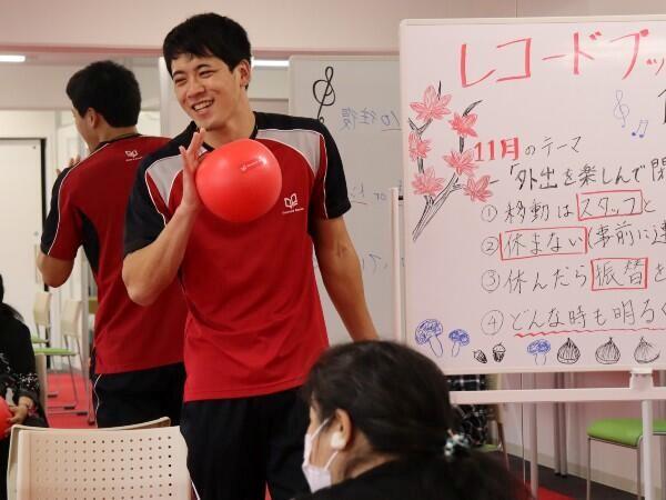リハビリ型デイサービス レコードブック永福(常勤)の介護福祉士求人の写真
