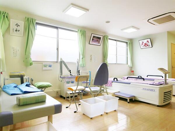 六角地蔵整形外科クリニック（訪問リハ / パート）の理学療法士求人の写真