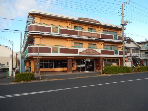 介護老人保健施設 ファミリート府中（夜勤専従パート）の看護師求人の写真
