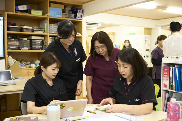 静岡ホームクリニック(相談員 / 常勤)の看護師求人の写真