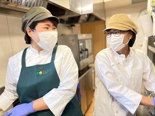 明日葉保育園 青井園（パート）の調理補助求人の写真