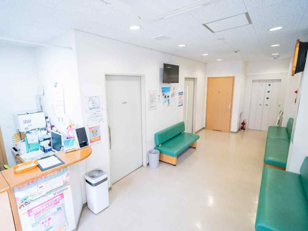 ひらい医院（パート）の准看護師求人の写真