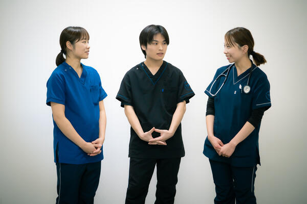 介護老人保健施設 ル・サンク湯澤（夜勤専従パート）の介護職求人の写真