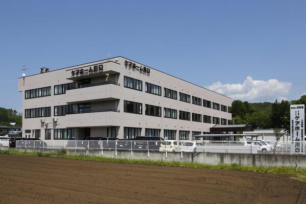 介護老人保健施設 ケアホーム川口（常勤/契約社員）の介護職求人の写真