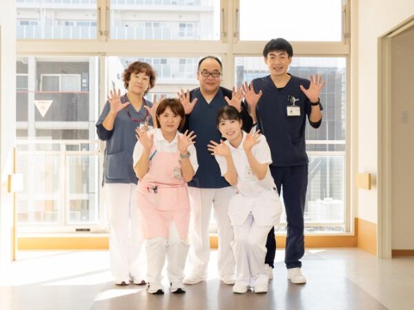 新横浜こころのホスピタル（パート）の清掃員求人の写真