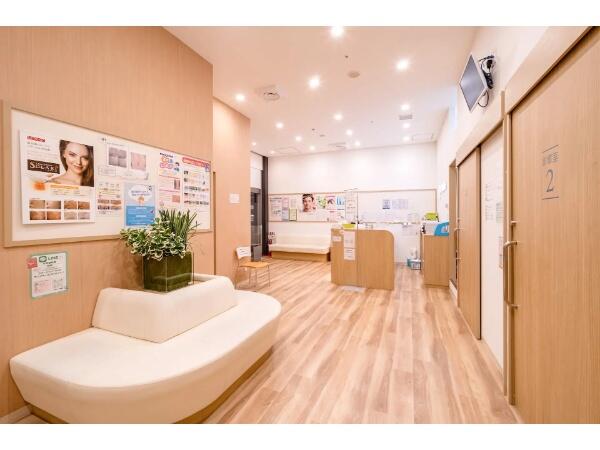 大手町皮膚科(パート)の医療事務求人の写真