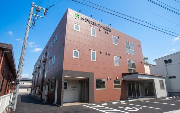 メディカルホーム苗間(常勤)の介護職求人の写真