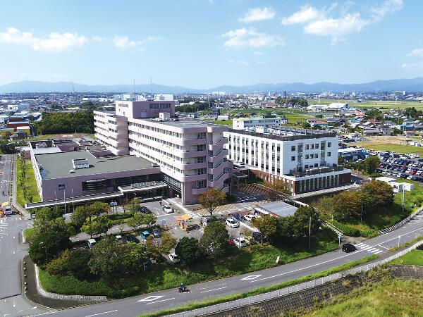 鈴鹿中央総合病院（パート）の介護福祉士求人の写真